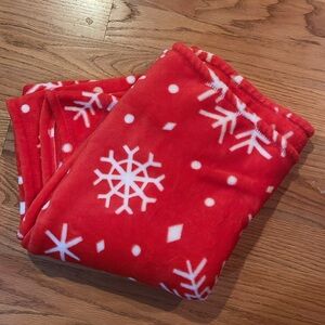 NEW Holiday Fleece Throw